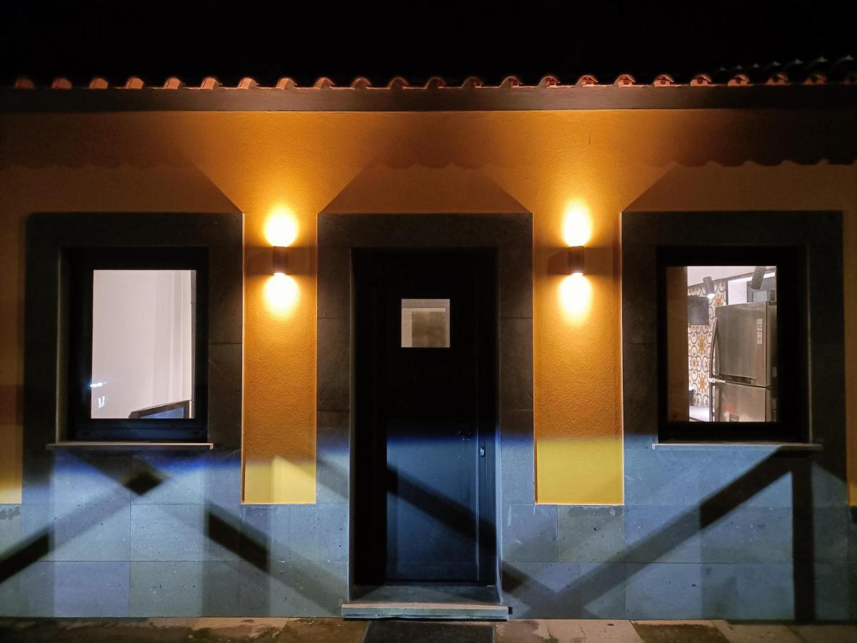 Casa Da Vinha Escondida Al Biscoitos (Terceira) Exterior foto